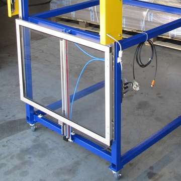 Welding press equipment: shutter to place aside spacious OK parts